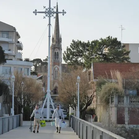 21 Rue Thomas Illyriscus דירה ארסשון